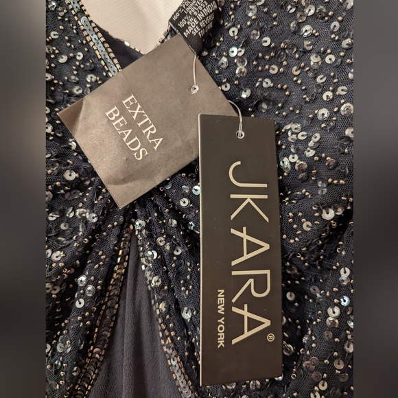 NWT - J Kara Women's Petite Evening Gown - Picture 4 of 5